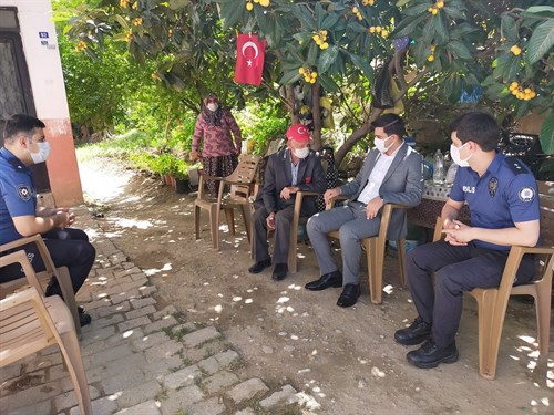 KAYMAKAMIMIZ SAYIN ALİ BUZKAYA KORE GAZİMİZ ALAATTİN ÇİLESAR'I EVİNDE ZİYARET ETTİ